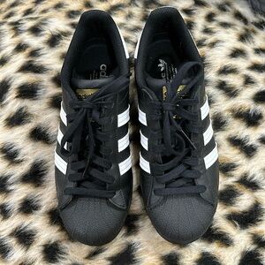 Adidas superstar athletic shoe